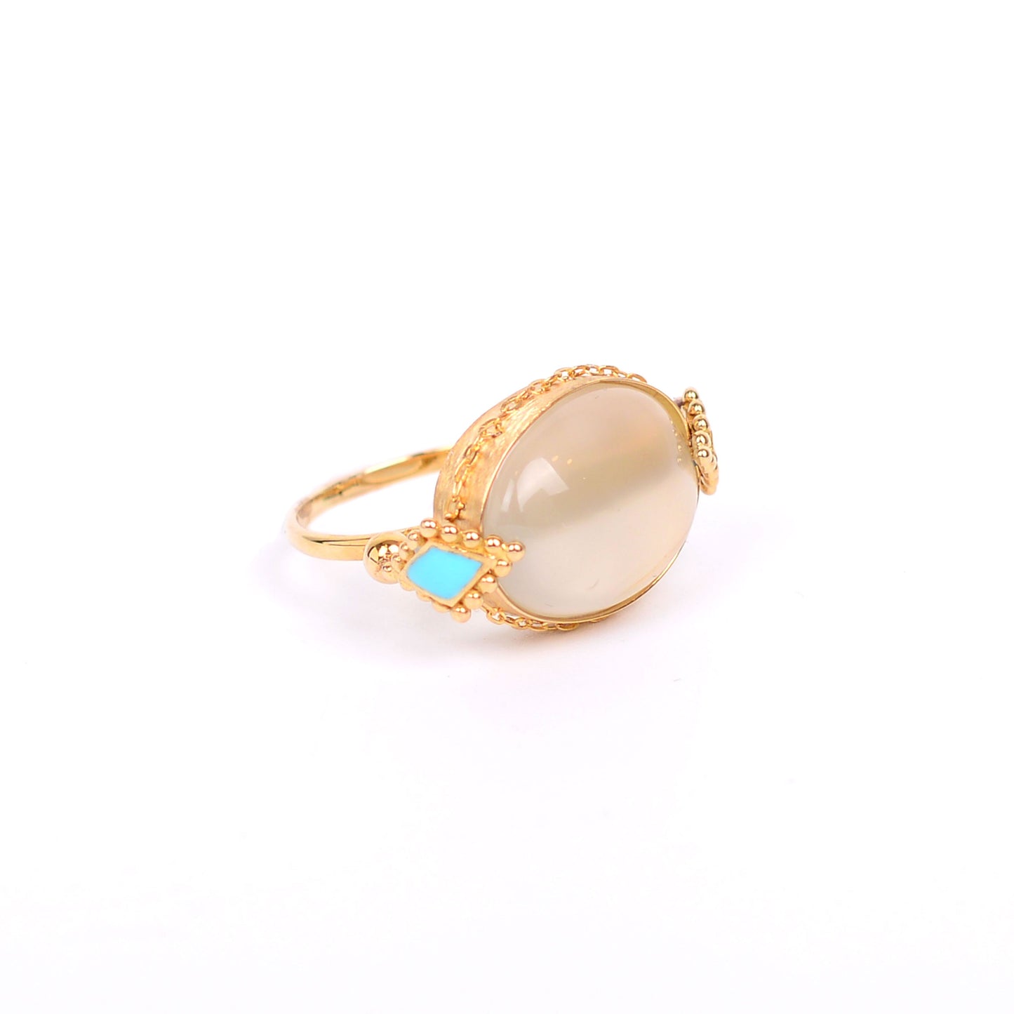 Fayruz Antique White Agate Ring