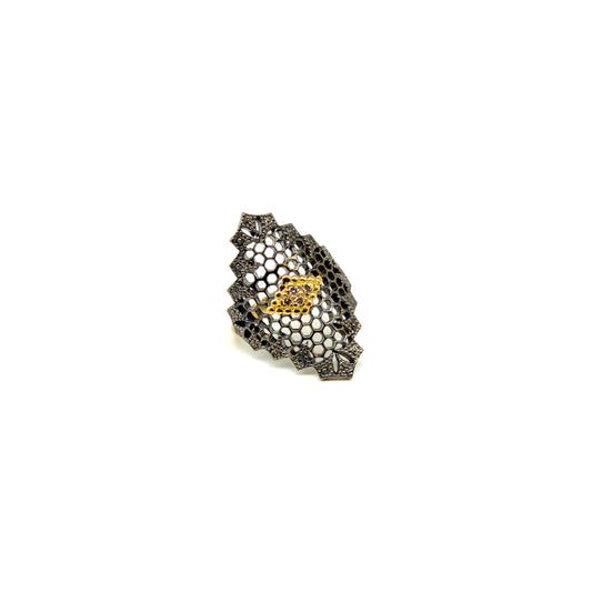 Tribal Lattice Ring